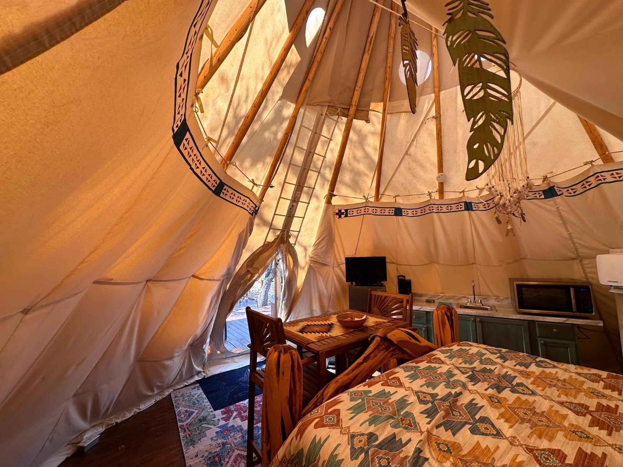 Bandera Stronghold - Cochise Tipi エクステリア 写真